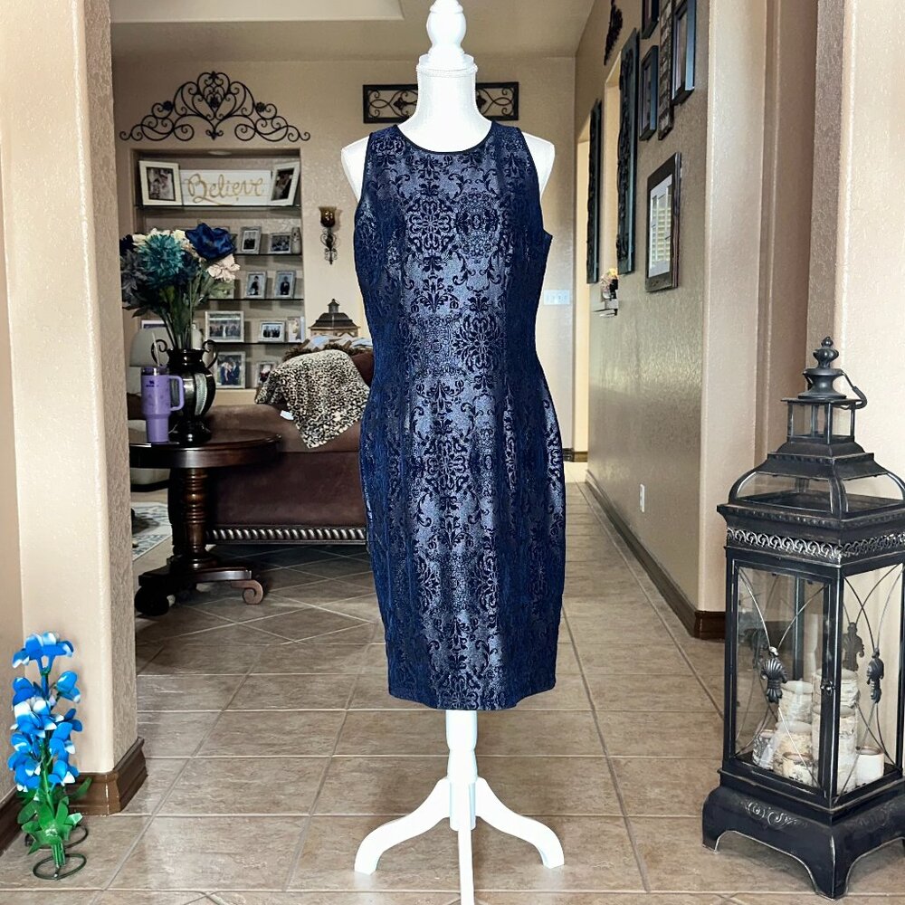 Enfocus Studio*Sleeves A-line Metallic/Velvet Dress with W5 Brand Velvet Jacket